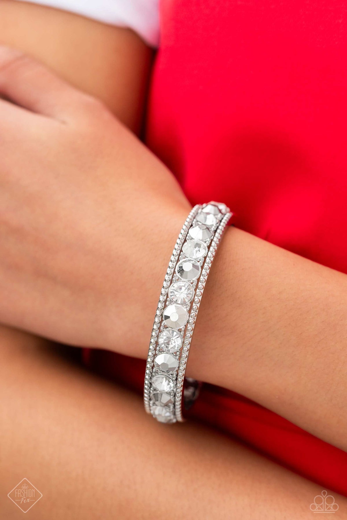 Polishing Promise – Silver | Paparazzi Bracelet