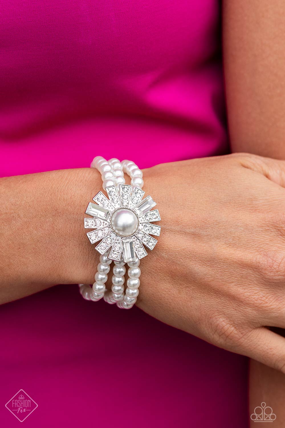 Gifted Gatsby – White | Paparazzi Bracelet