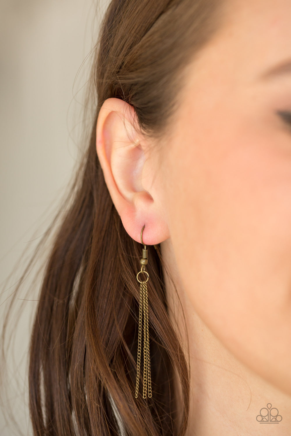 Seasonal Charm – Brass | Paparazzi Necklace