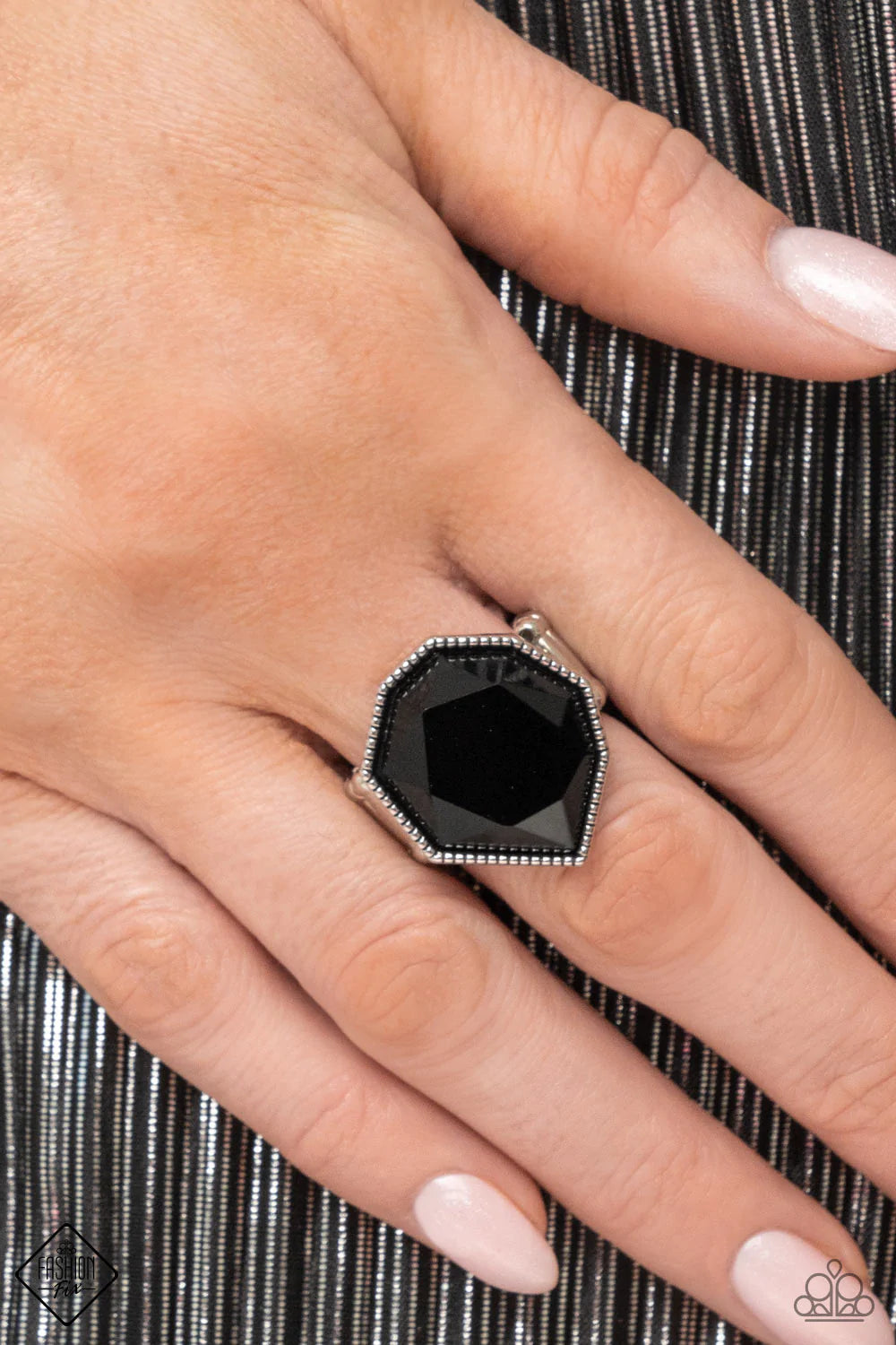 Dramatically Defaced – Black | Paparazzi Ring