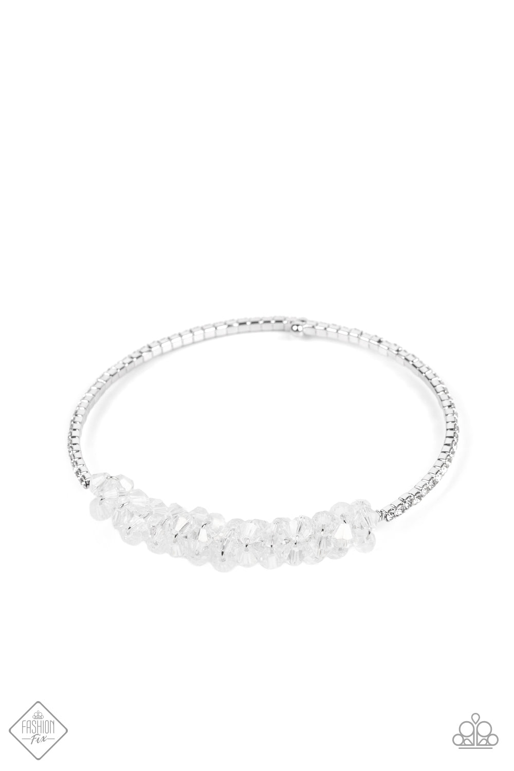 BAUBLY Personality – White | Paparazzi Bracelet