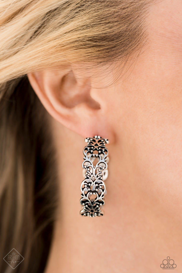 Laurel Wreaths – Silver | Paparazzi Earrings