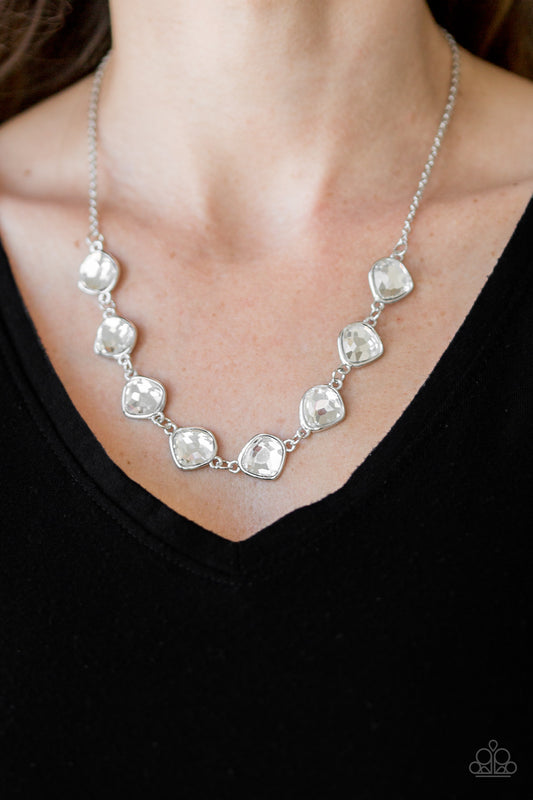 The Imperfectionist – Silver | Paparazzi Necklace