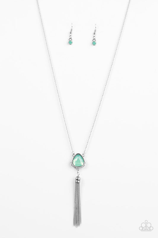 The Glow Show – Green | Paparazzi Necklace