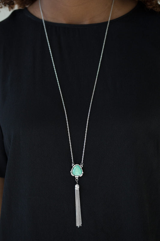 The Glow Show – Green | Paparazzi Necklace