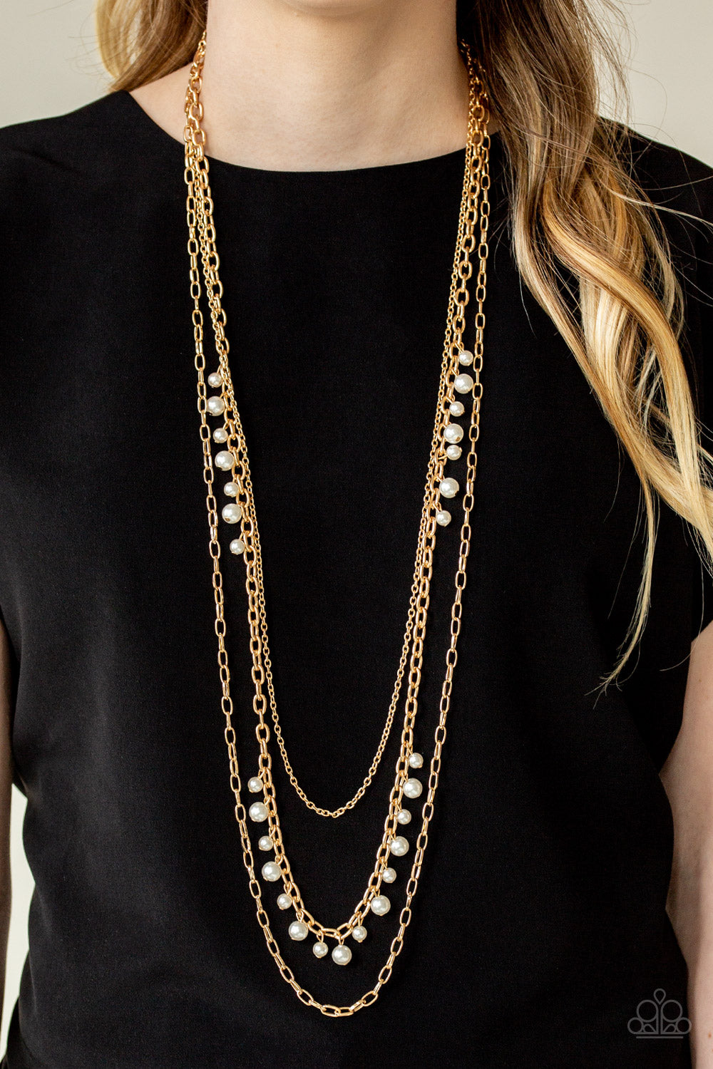 Pearl Pageant – Gold | Paparazzi Necklace