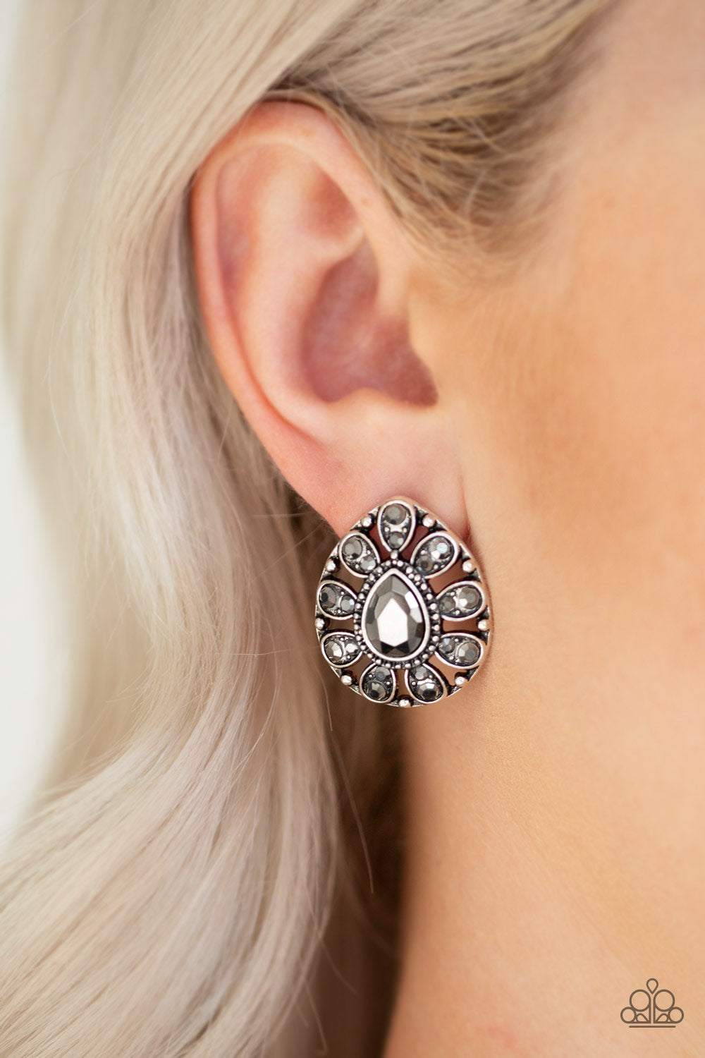 Treasure Retreat – Silver | Paparazzi Earrings
