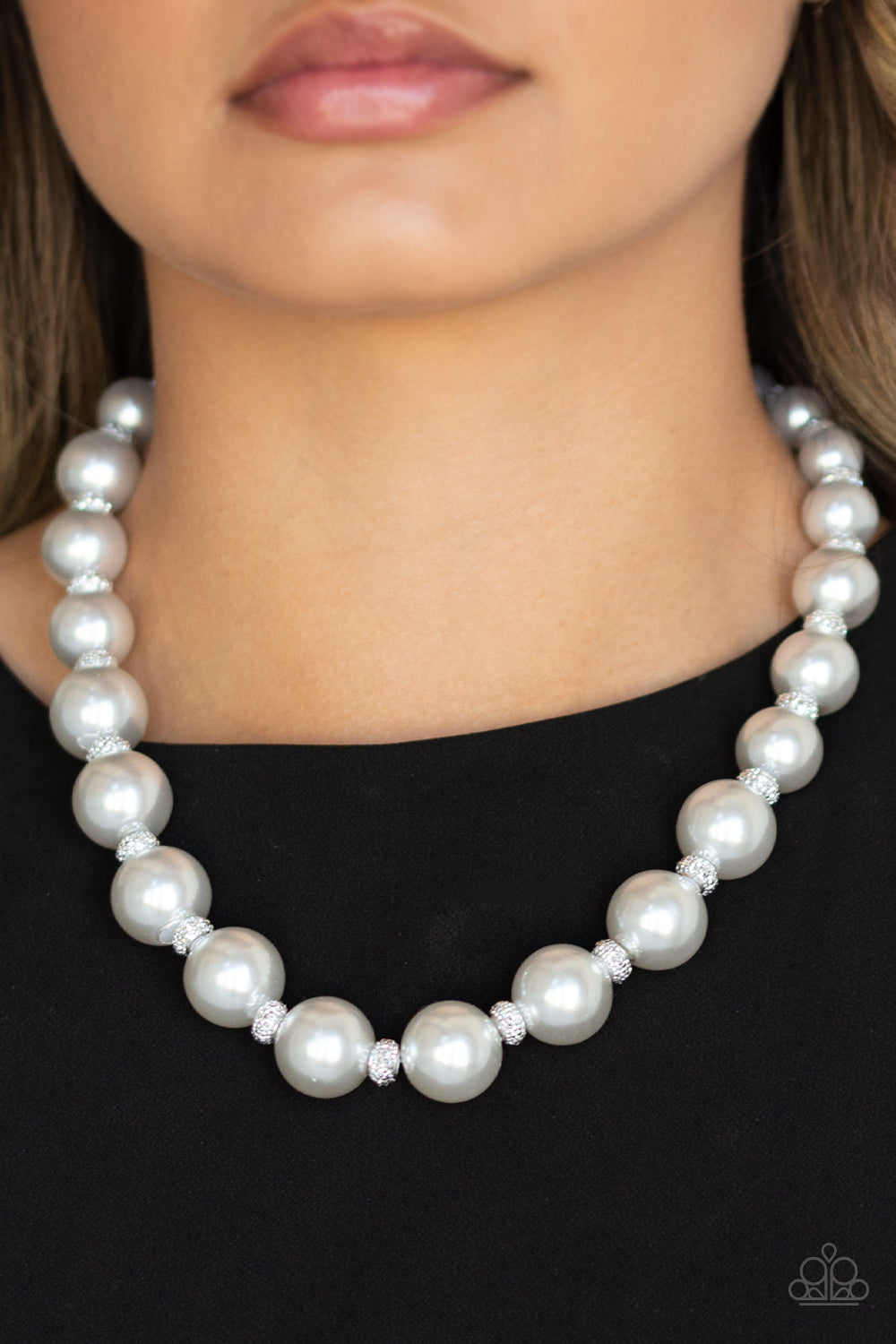Uptown Heiress – Silver | Paparazzi Necklace