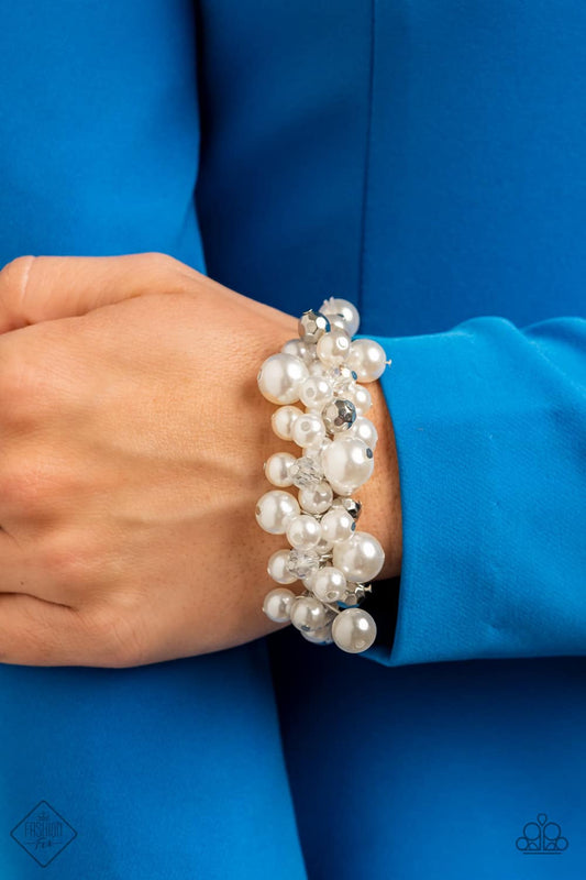 Elegantly Exaggerated | Paparazzi Bracelet