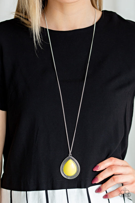 Chroma Courage – Yellow | Paparazzi Necklace