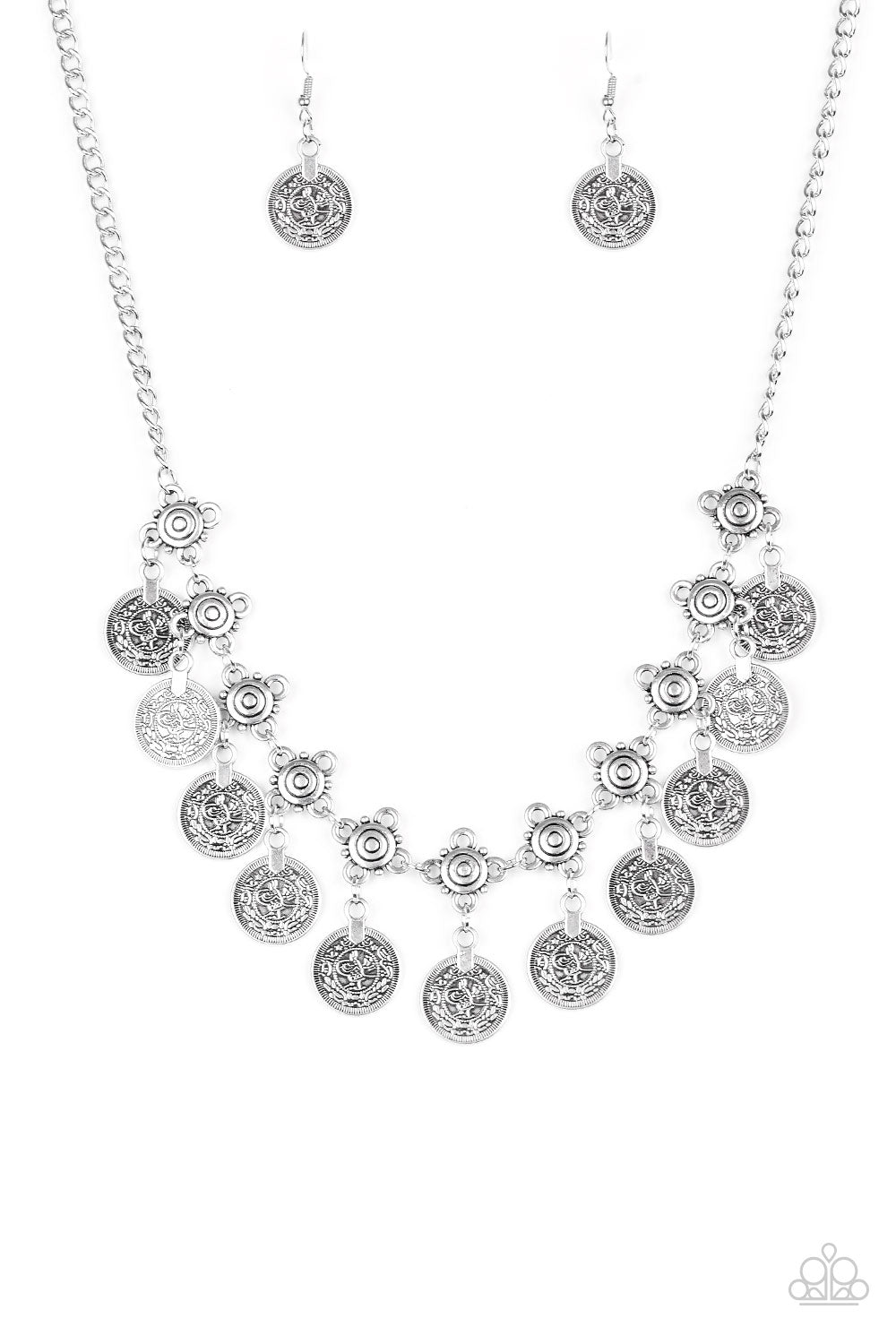 Walk The Plank – Silver | Paparazzi Necklace