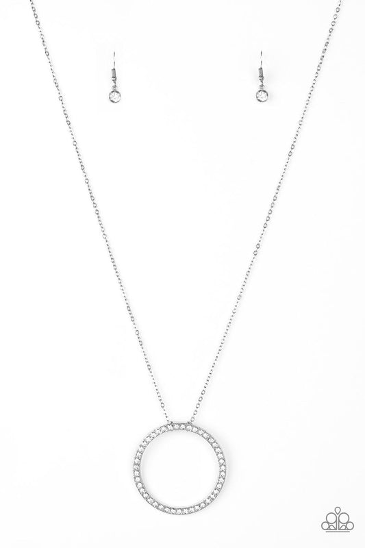 Center Of Attention – White | Paparazzi Necklace