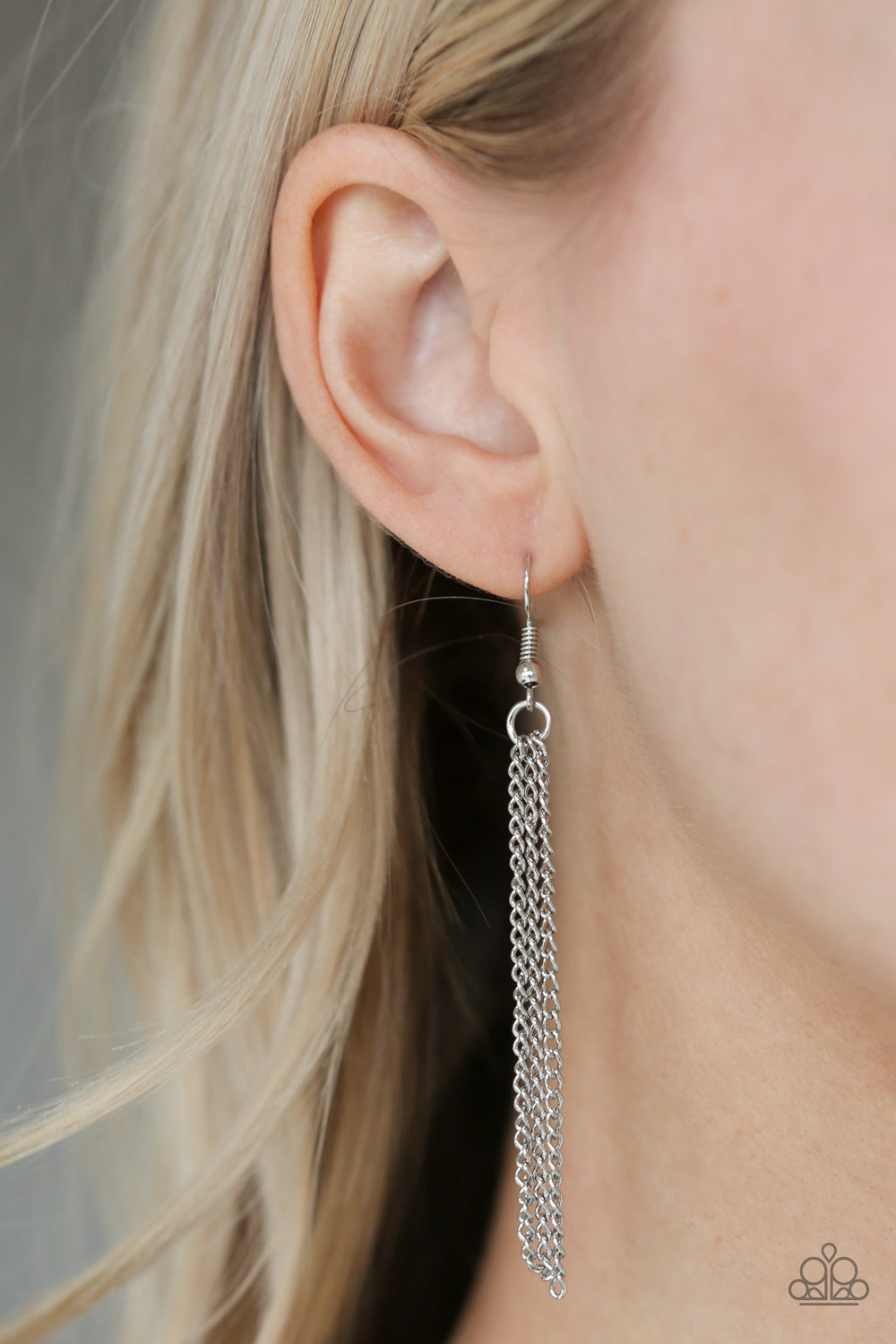 Totally Worth The TASSEL – Silver | Paparazzi Necklace