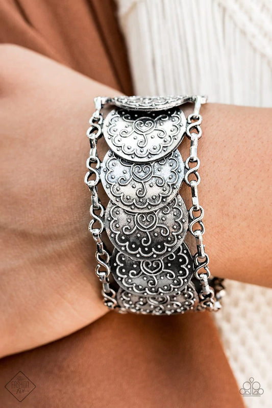 Tribal Treasure Trove – Silver | Paparazzi Bracelet