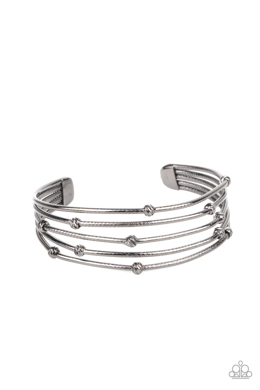 Face The METALLIC Music – Black | Paparazzi Bracelet