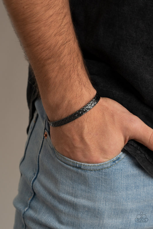 Cable Couture - – Black | Paparazzi Bracelet