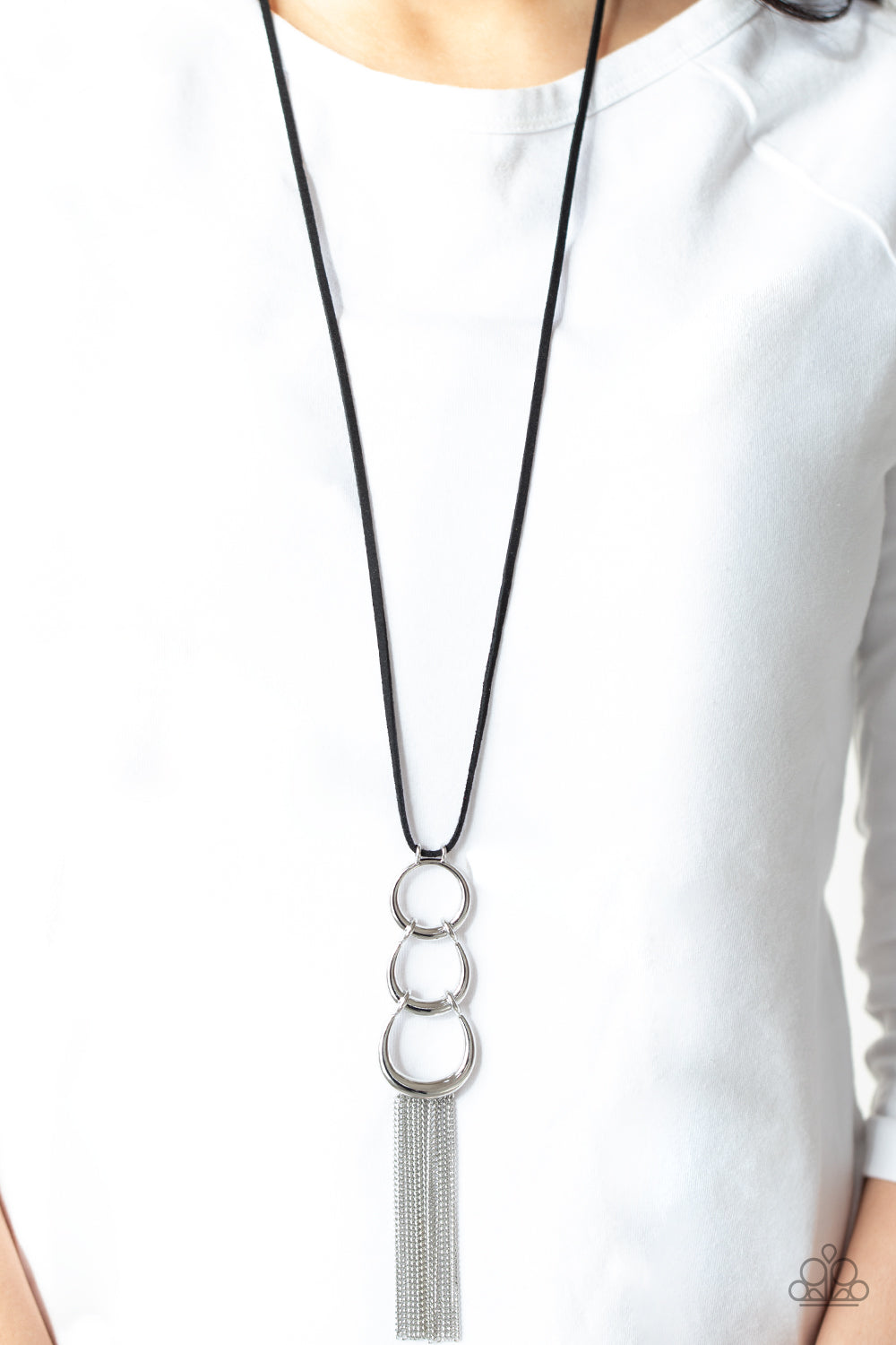 Industrial Conquest – Black | Paparazzi Necklace
