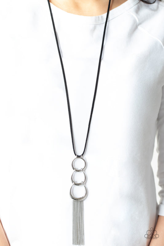 Industrial Conquest – Black | Paparazzi Necklace