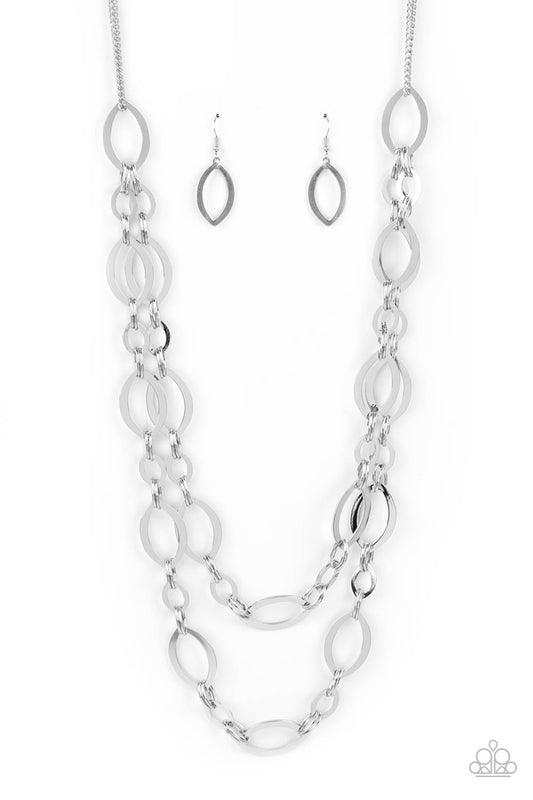 The OVAL-achiever – Silver | Paparazzi Necklace