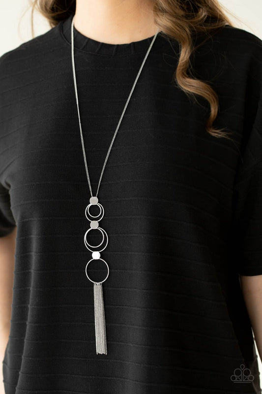 Join The Circle – Silver | Paparazzi Necklace