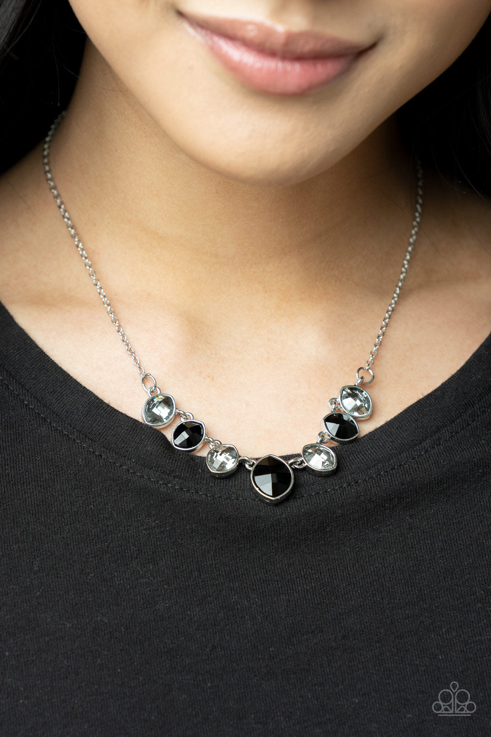 Material Girl Glamour – Black | Paparazzi Necklace