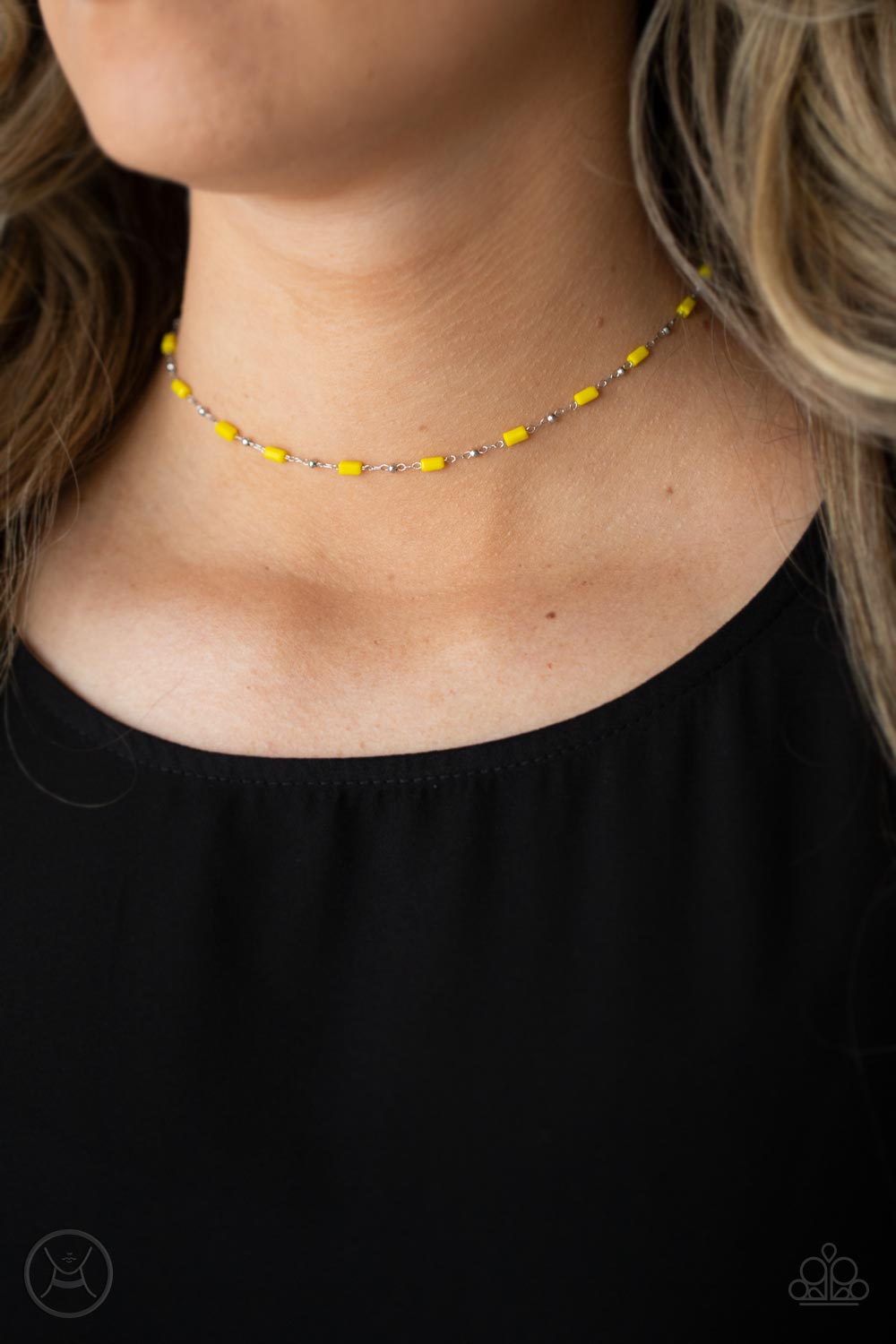 Urban Expo Choker -- – Yellow | Paparazzi Necklace