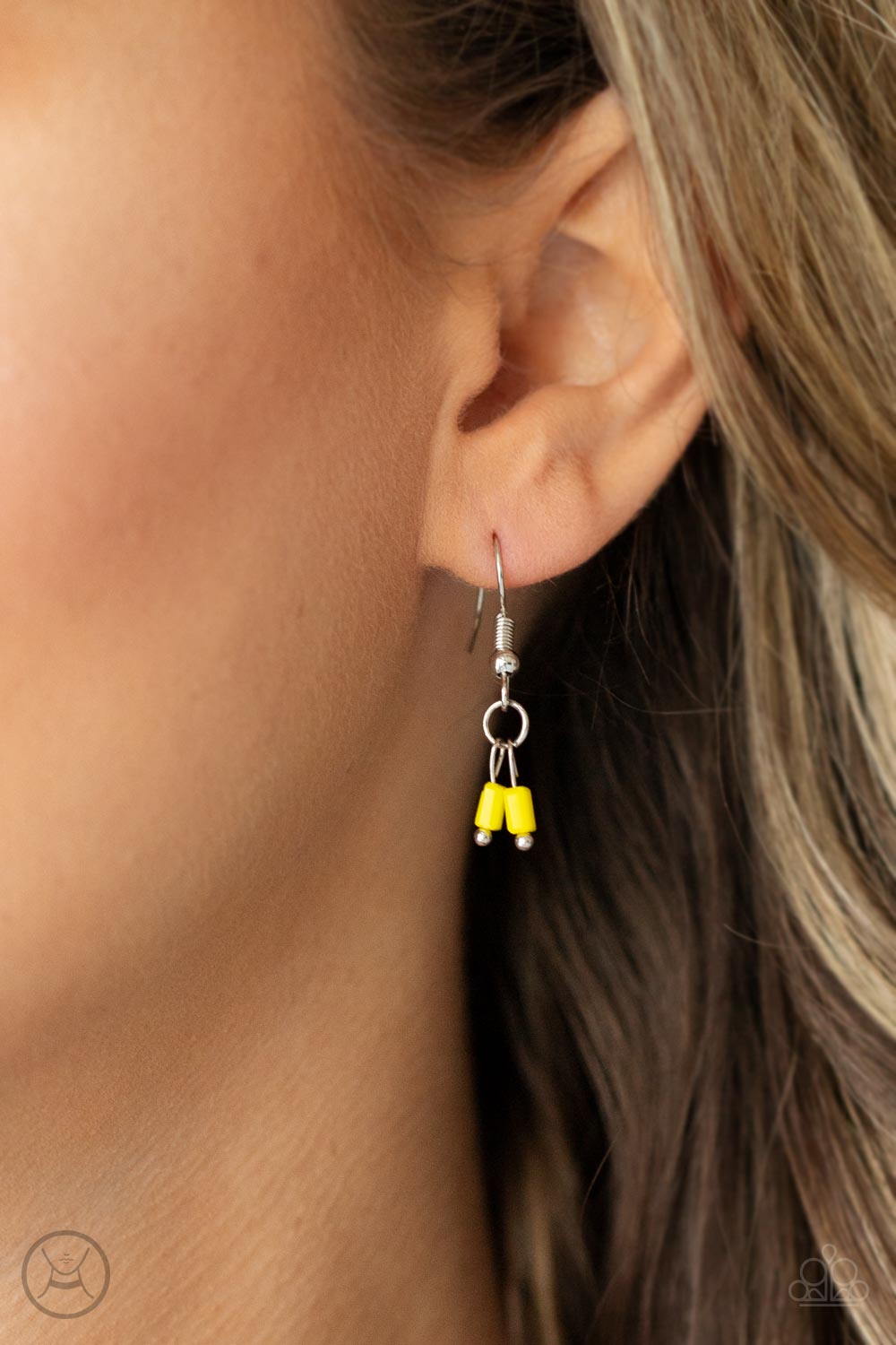 Urban Expo Choker -- – Yellow | Paparazzi Necklace