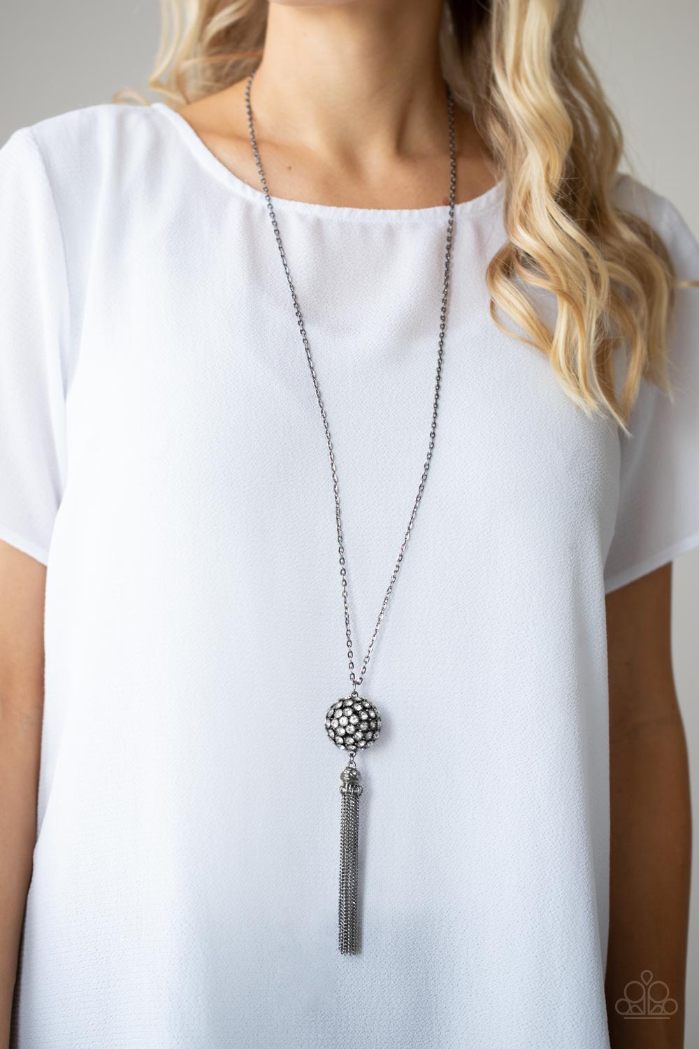 Rhinestone Revolution – Black | Paparazzi Necklace