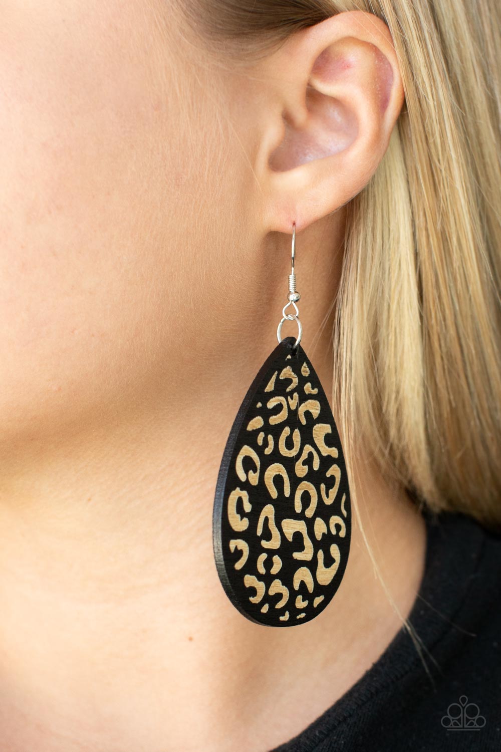 Suburban Jungle – Black | Paparazzi Earrings