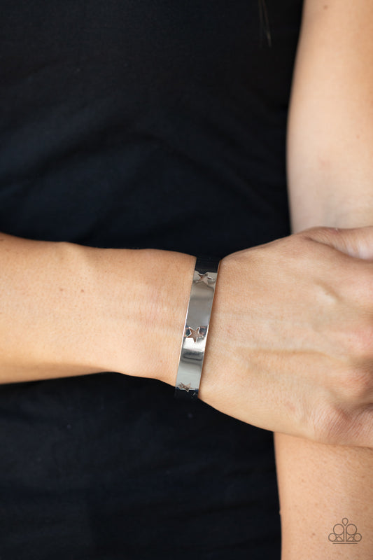 American Girl Glamour – Silver | Paparazzi Bracelet