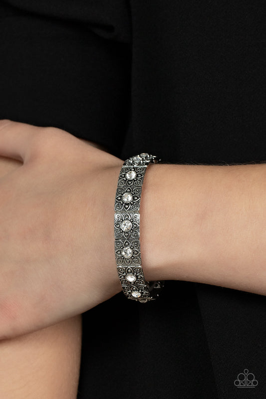 Venetian Valentine – White | Paparazzi Bracelet