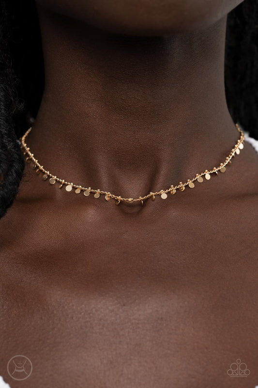 Spotlight Spunk Choker – Gold | Paparazzi Necklace