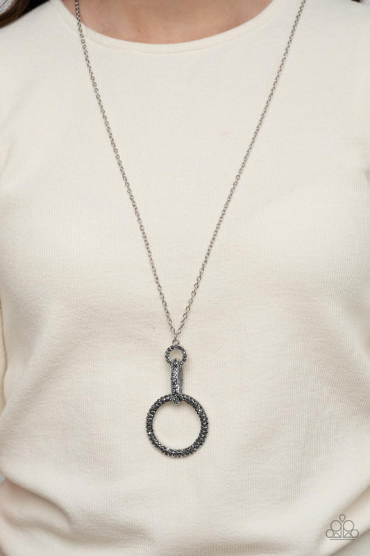 Radiant Ringleader – Silver | Paparazzi Necklace