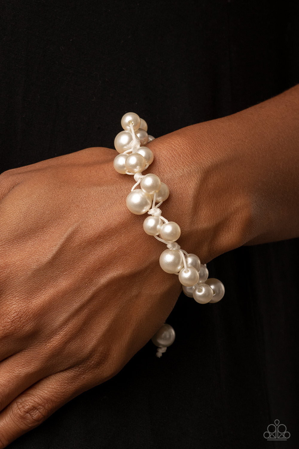 Vintage Versatility – White | Paparazzi Bracelet