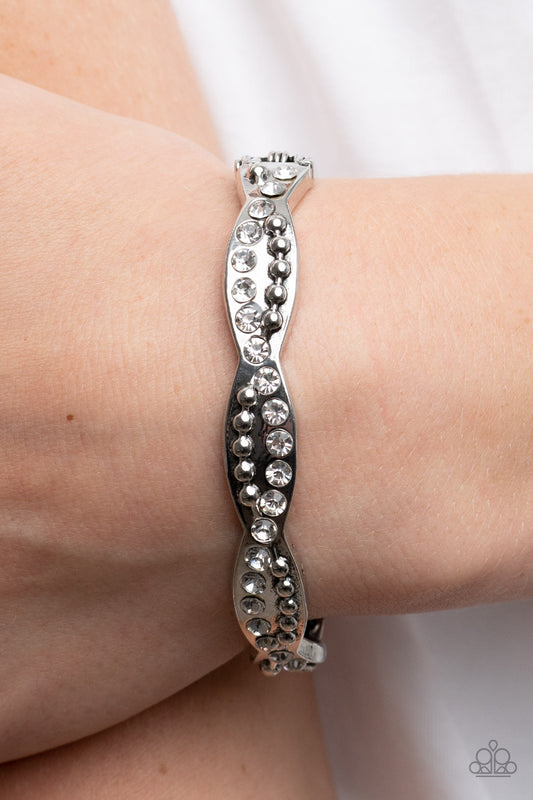 Empire Envy – White | Paparazzi Bracelet