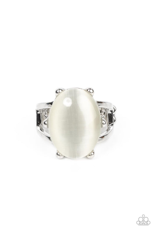 Enchantingly Everglades – White | Paparazzi Ring