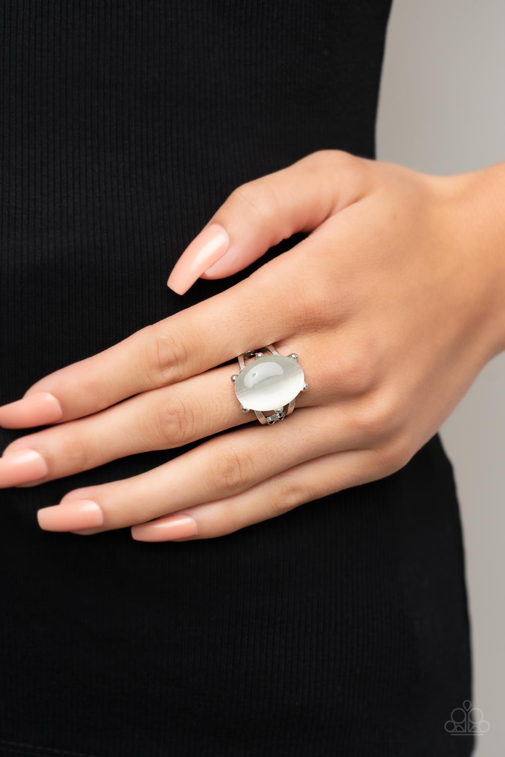 Enchantingly Everglades – White | Paparazzi Ring