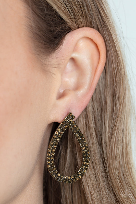 Diva Dust – Brass | Paparazzi Earrings