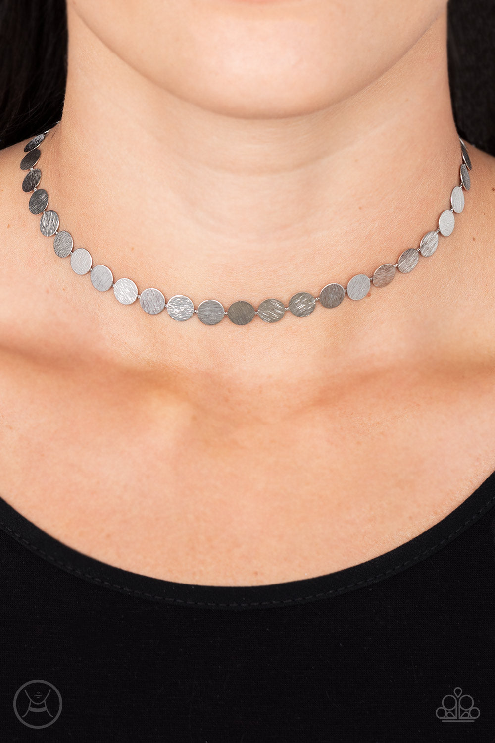Flash Mob Flicker – Silver | Paparazzi Necklace