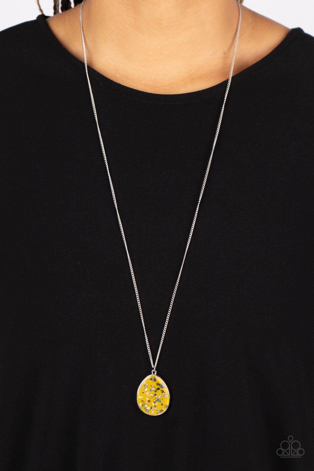 Shimmering Seafloors – Yellow | Paparazzi Necklace