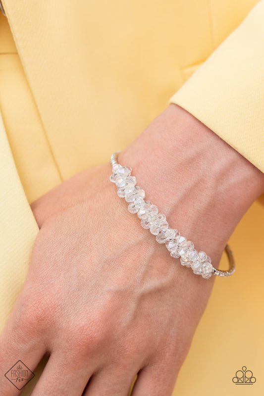 BAUBLY Personality – White | Paparazzi Bracelet