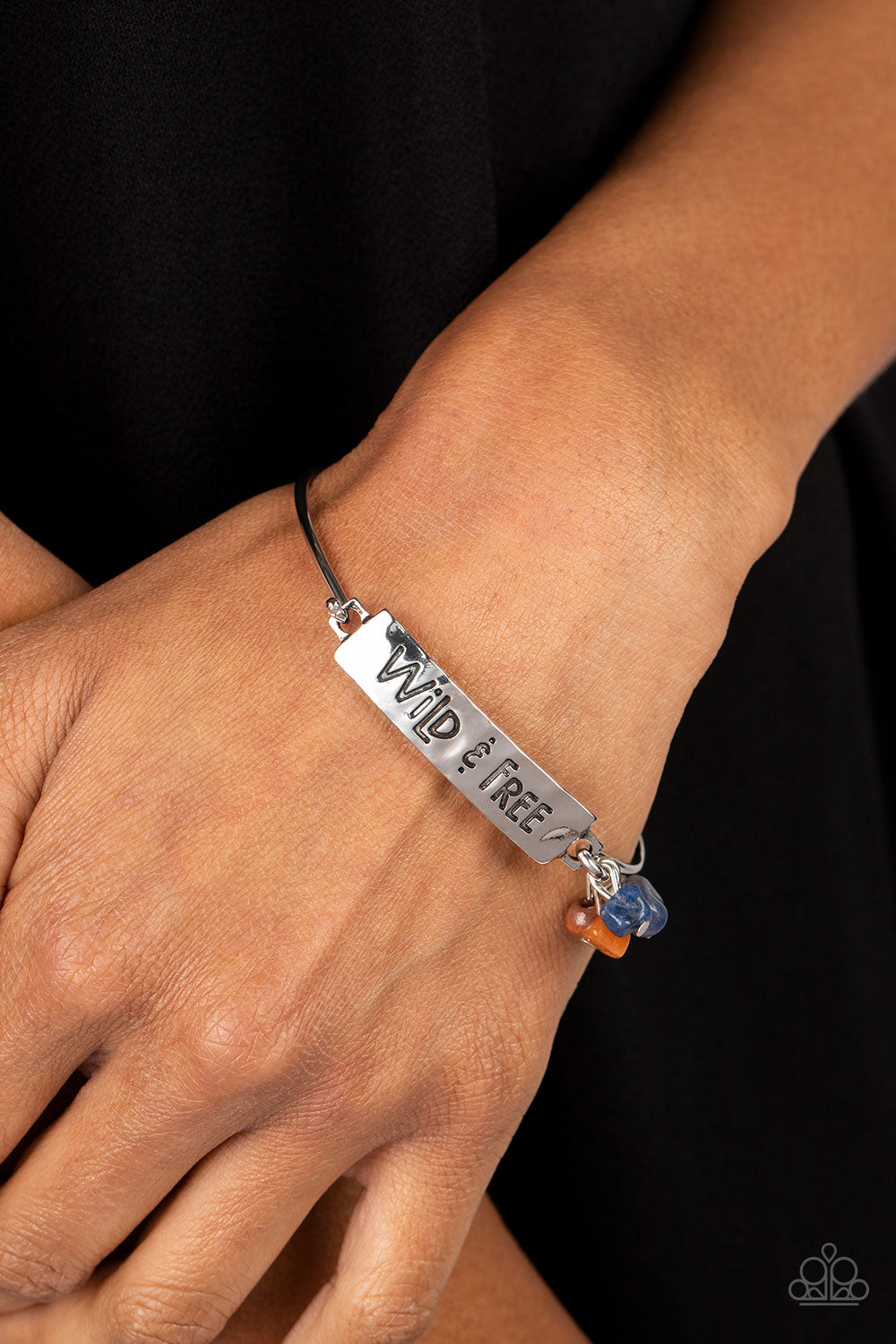 Fearless Fashionista – Blue | Paparazzi Bracelet
