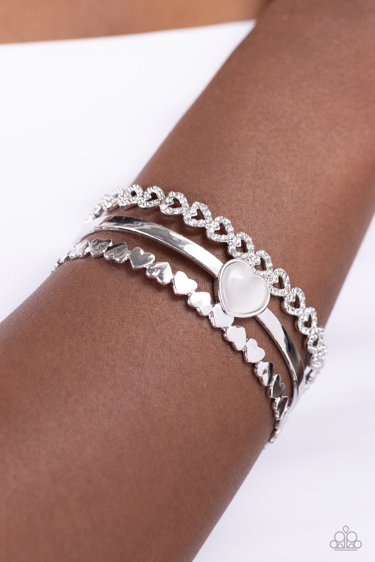 You Win My Heart – White | Paparazzi Bracelet