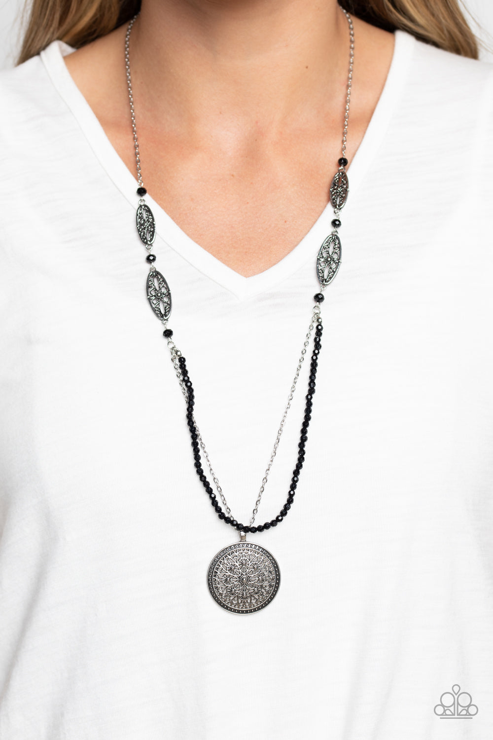Garden of Grace – Black | Paparazzi Necklace