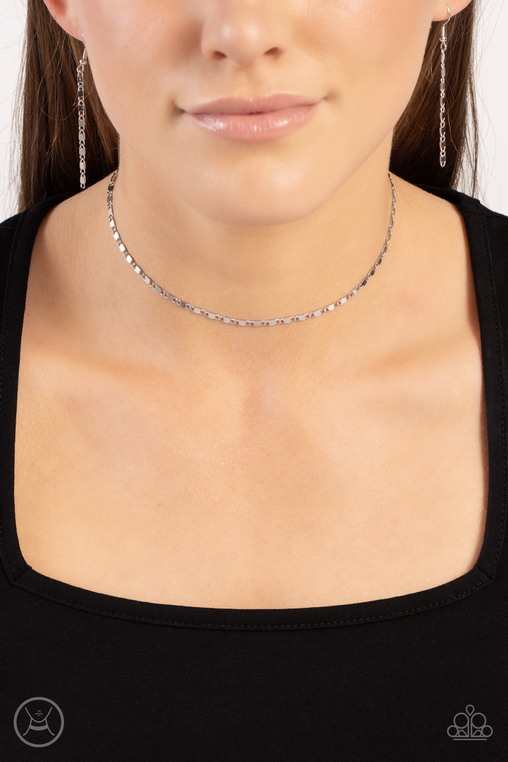 Minimalist Maiden – Silver | Paparazzi Necklace