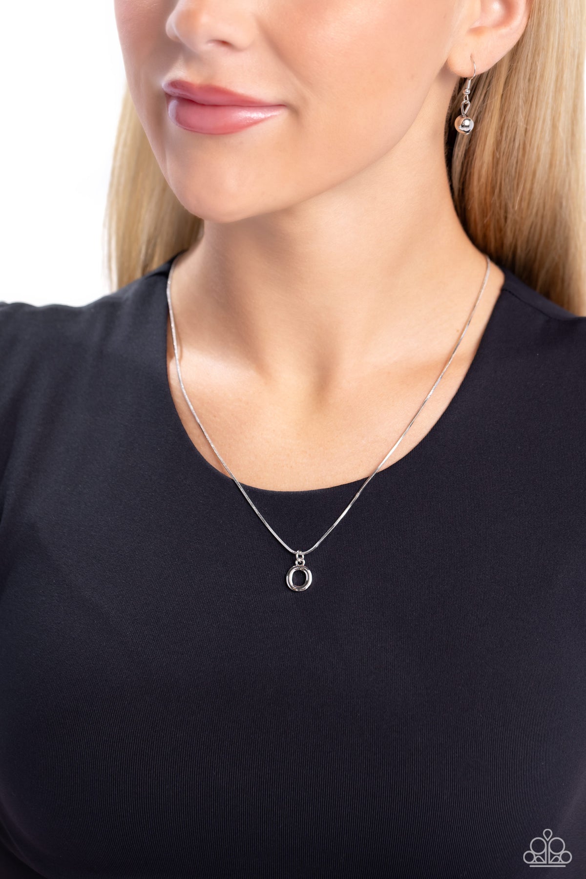 Seize the Initial - Silver - O – Silver | Paparazzi Necklace