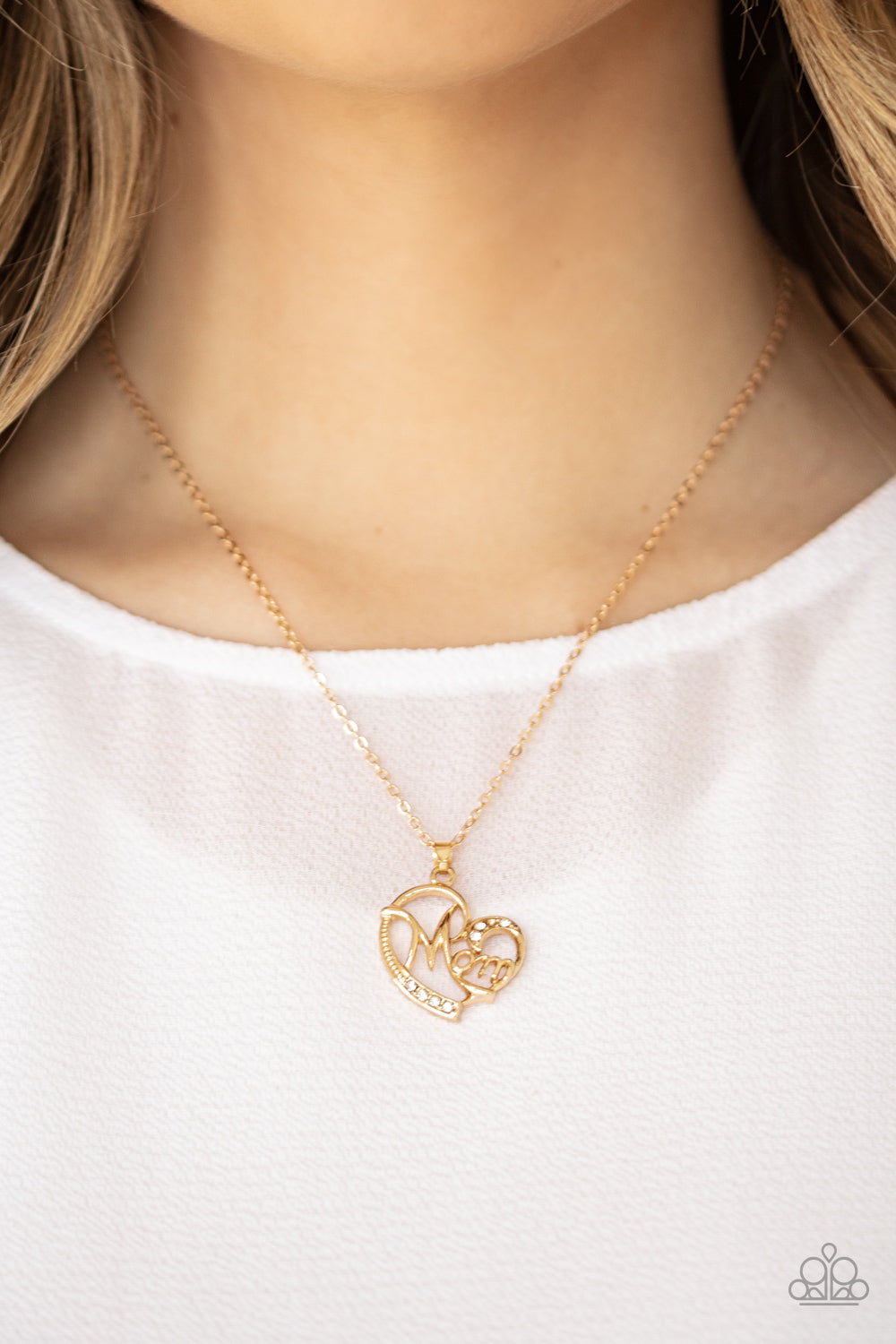 Mom Moment – Gold | Paparazzi Necklace