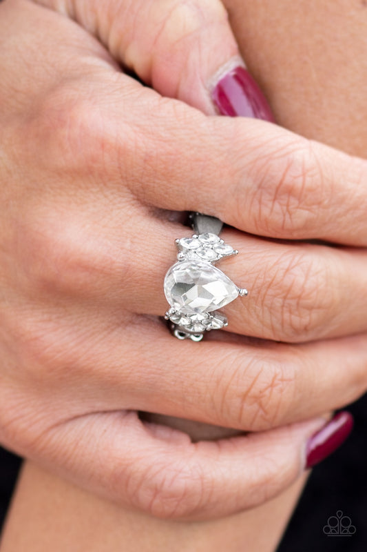 Yas Queen | Paparazzi Ring