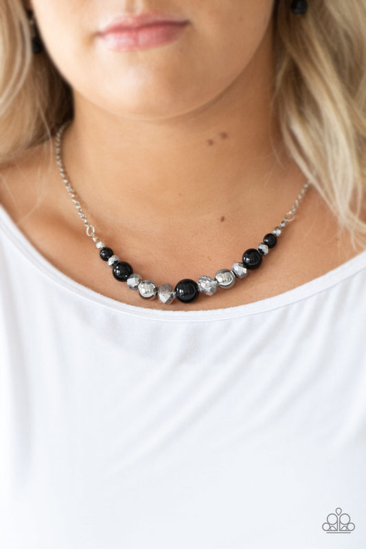 The Big Leaguer – Black | Paparazzi Necklace