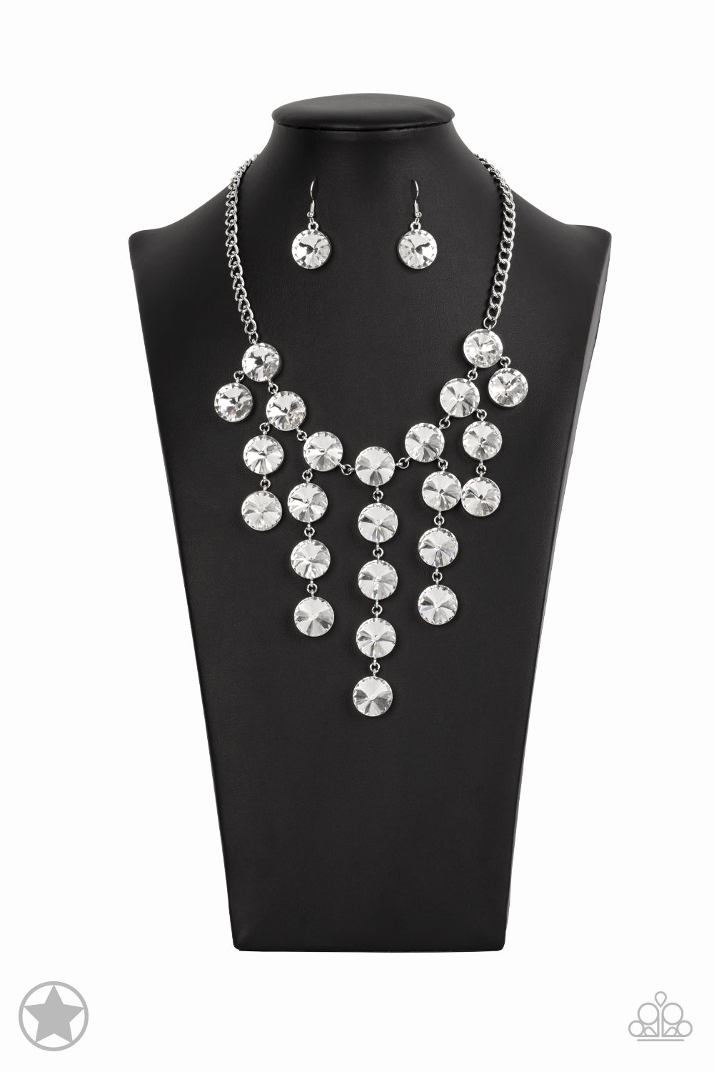 Spotlight Stunner | Paparazzi Necklace